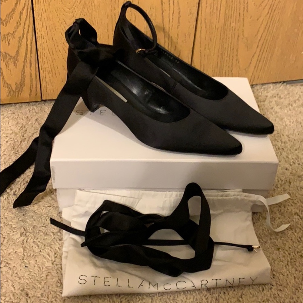 Stella McCartney pumps